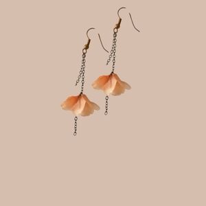 Elegant Floral Drop Earrings
